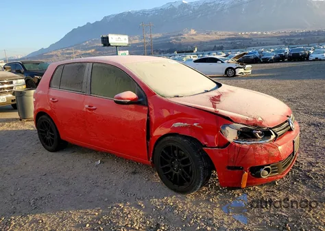 2013 Volkswagen Golf z USA, uszkodzony, nr VIN WVWNM7AJ1DW093706